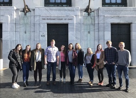 Mock Trial Team Tours Ohio Supreme Court
