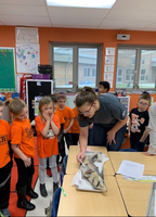 Zoology Students Share Shark Experience with Elementary